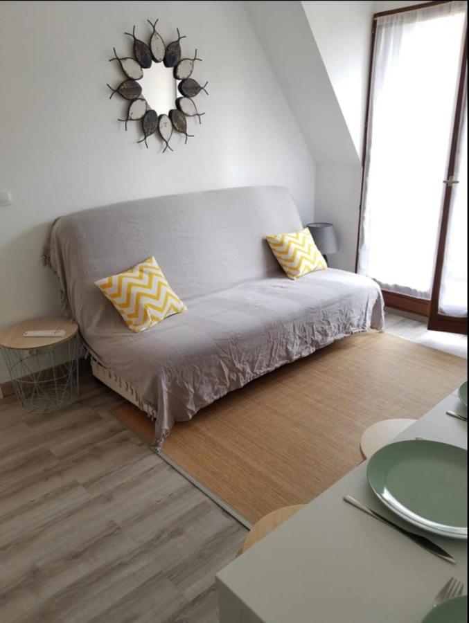 Apt With Balcony At 350 M From The Beach Cabourg Exterior photo